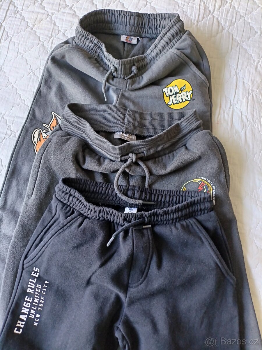 3x dětské tepláky uvnitř fleece, vel 134 - 5