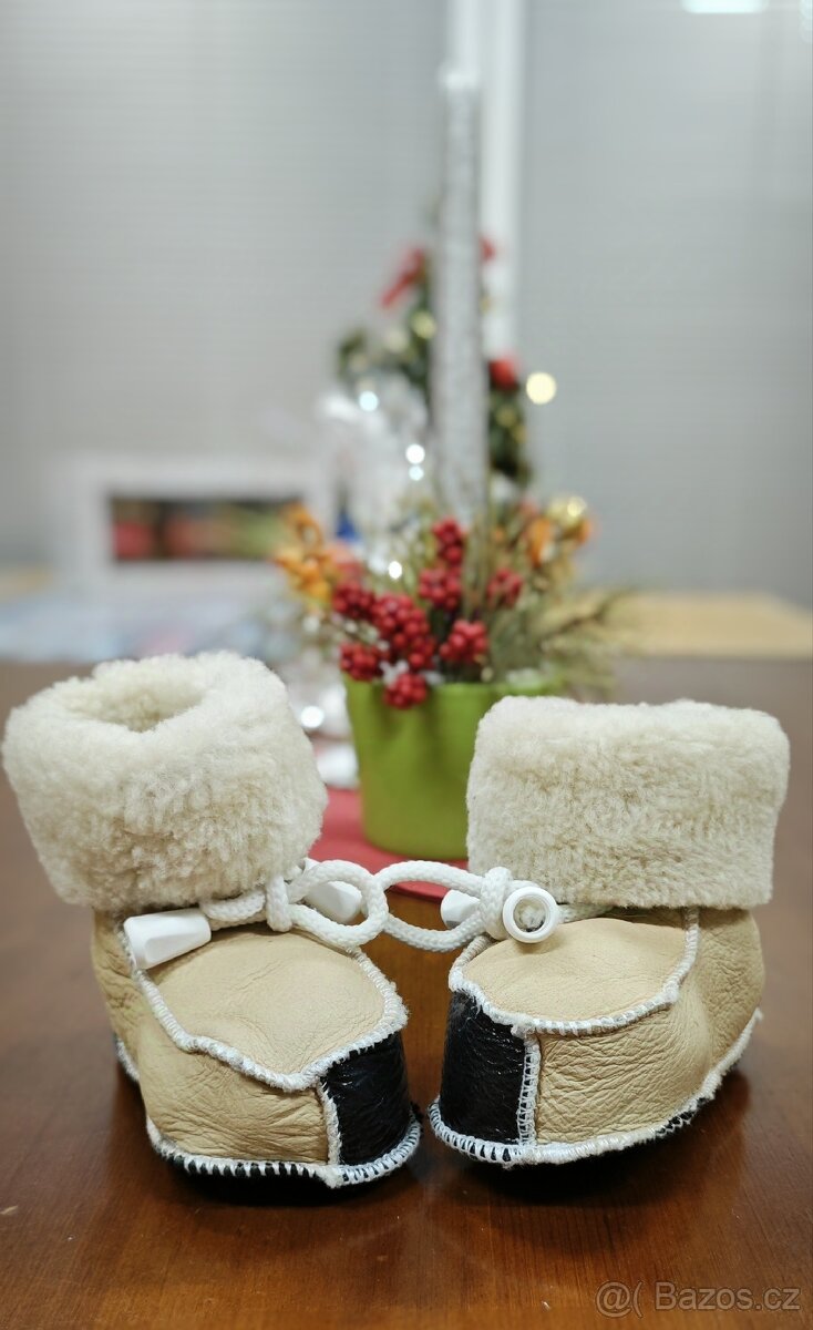 Set kožené rukavičky a botky s ovčí vlnou - 5