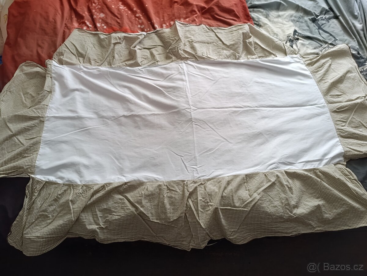 Dětská postýlka s vybavením - 5
