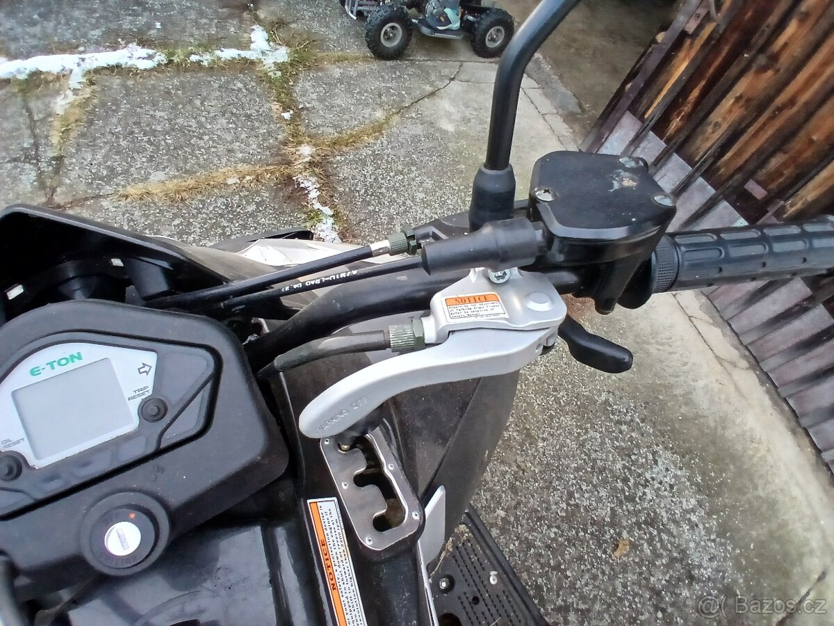 E-Ton 250