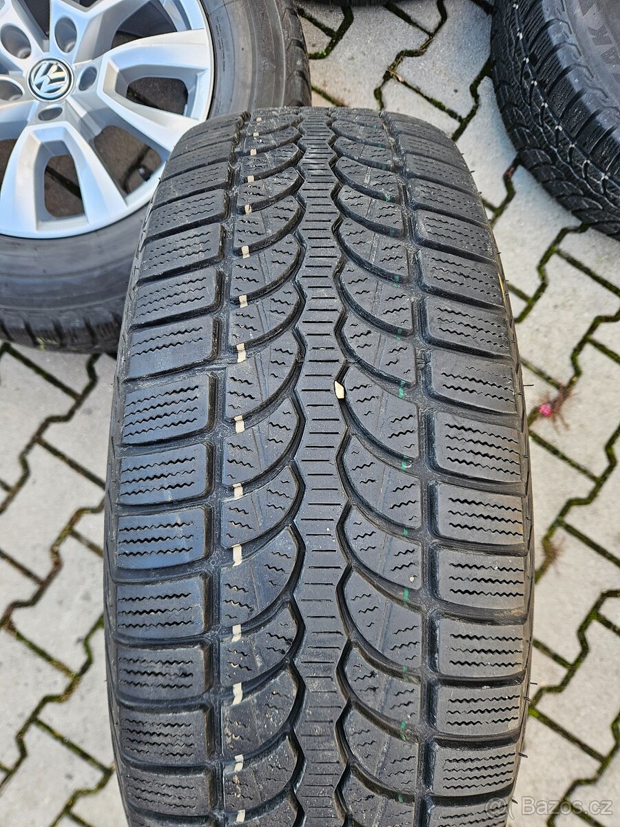 Originální VW Amarok 5x120 Zimní 245/65/17 Top