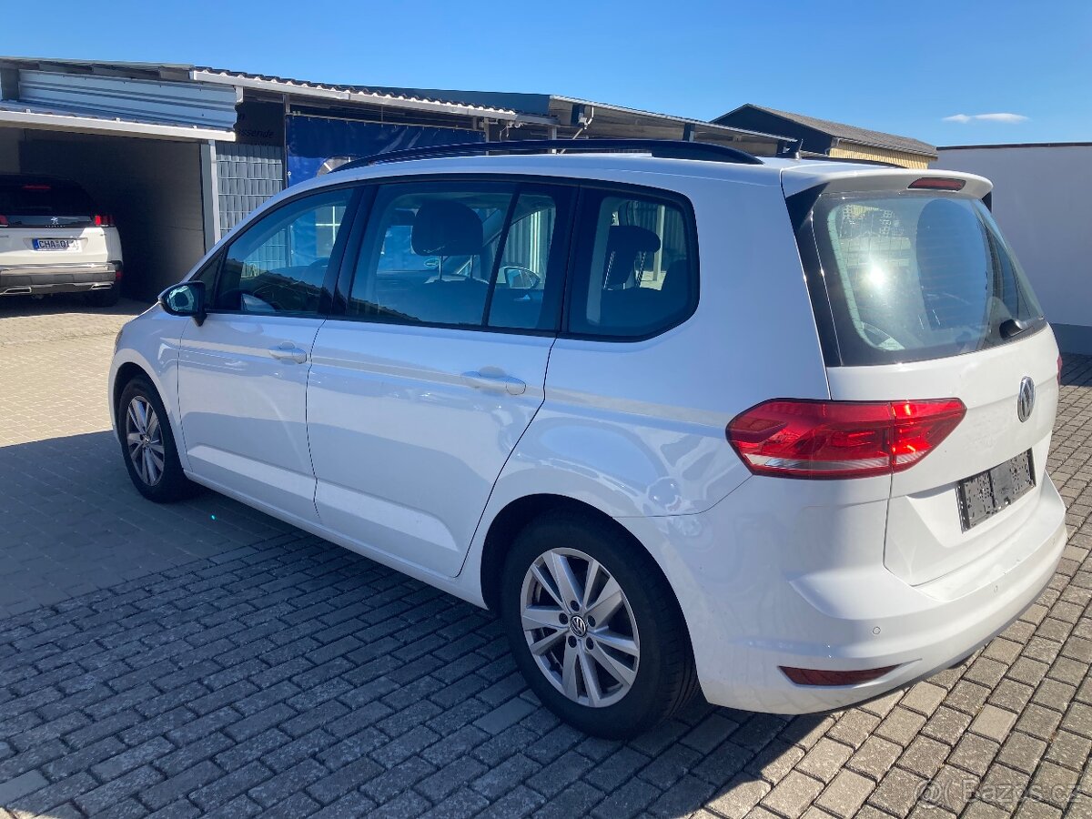 Volkswagen Touran 2.0 tdi comfortline dsg - 5