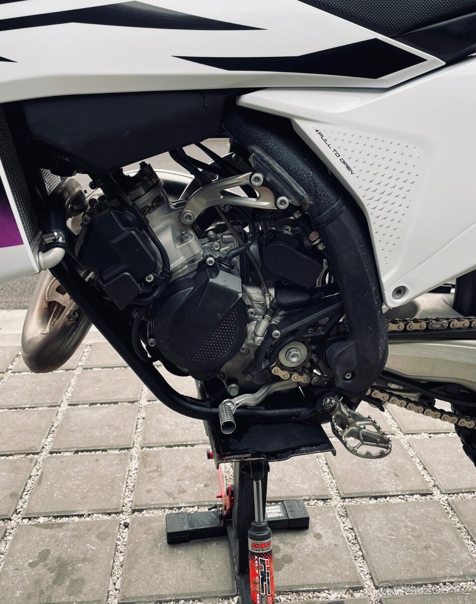 KTM SX 125 rok 2024 najeto 61mth, pérování D.C. Suspension - 5