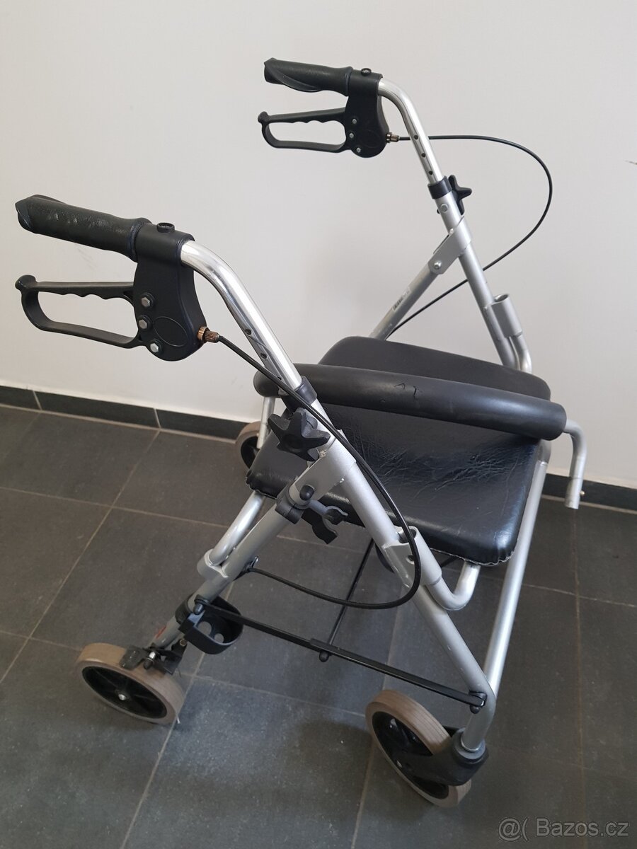 JAKO NOVÉ chodítko zádová OPĚRA POŠTA? - 5