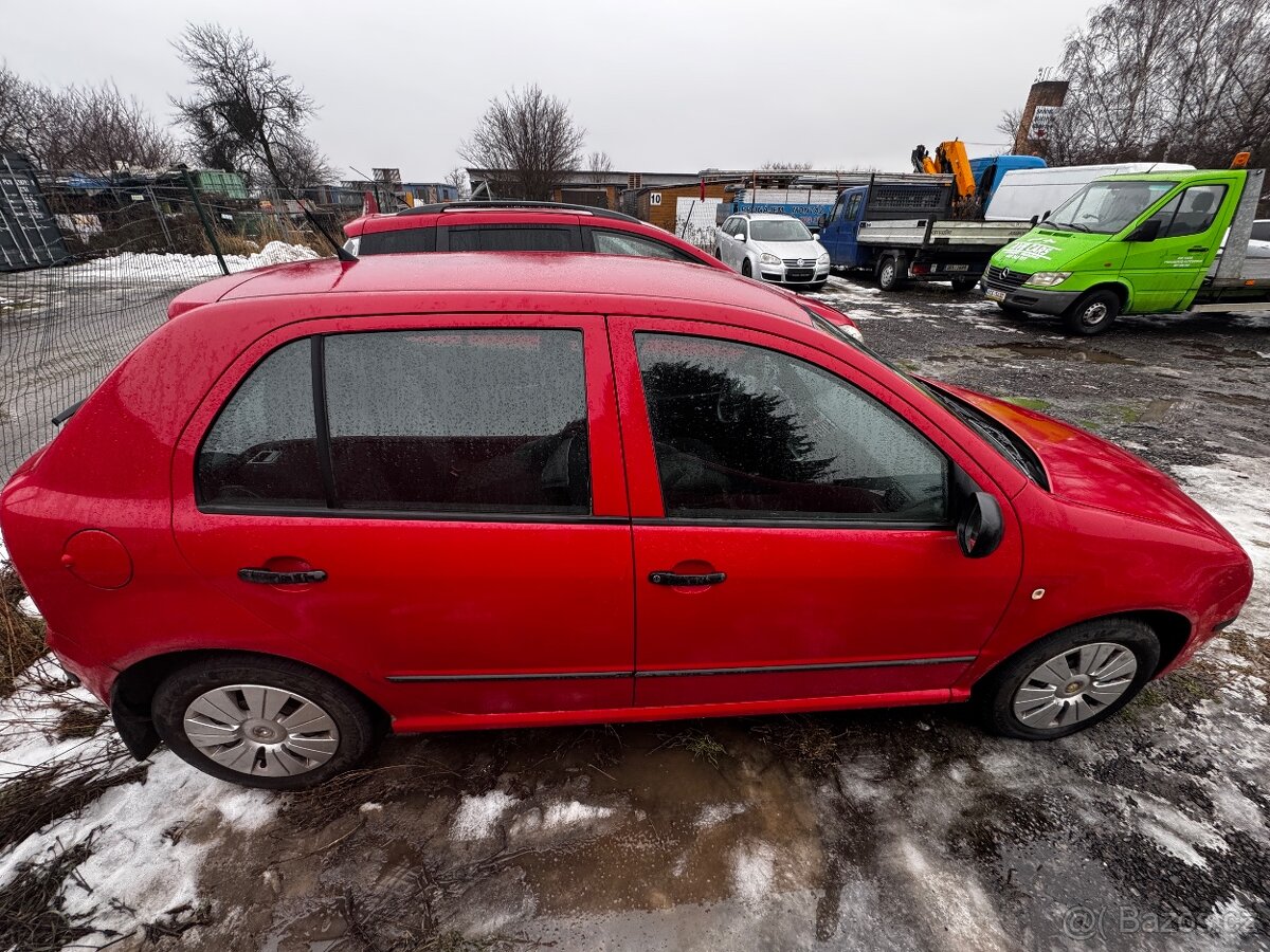 Škoda Fabia - 5