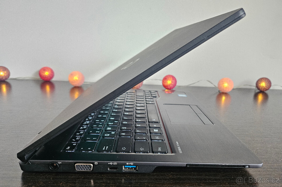 Notebook Fujitsu Lifebook U748 - 5