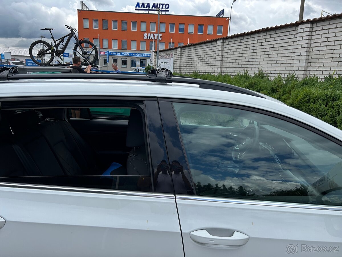 Příčníky THULE VW golf 8 - 5