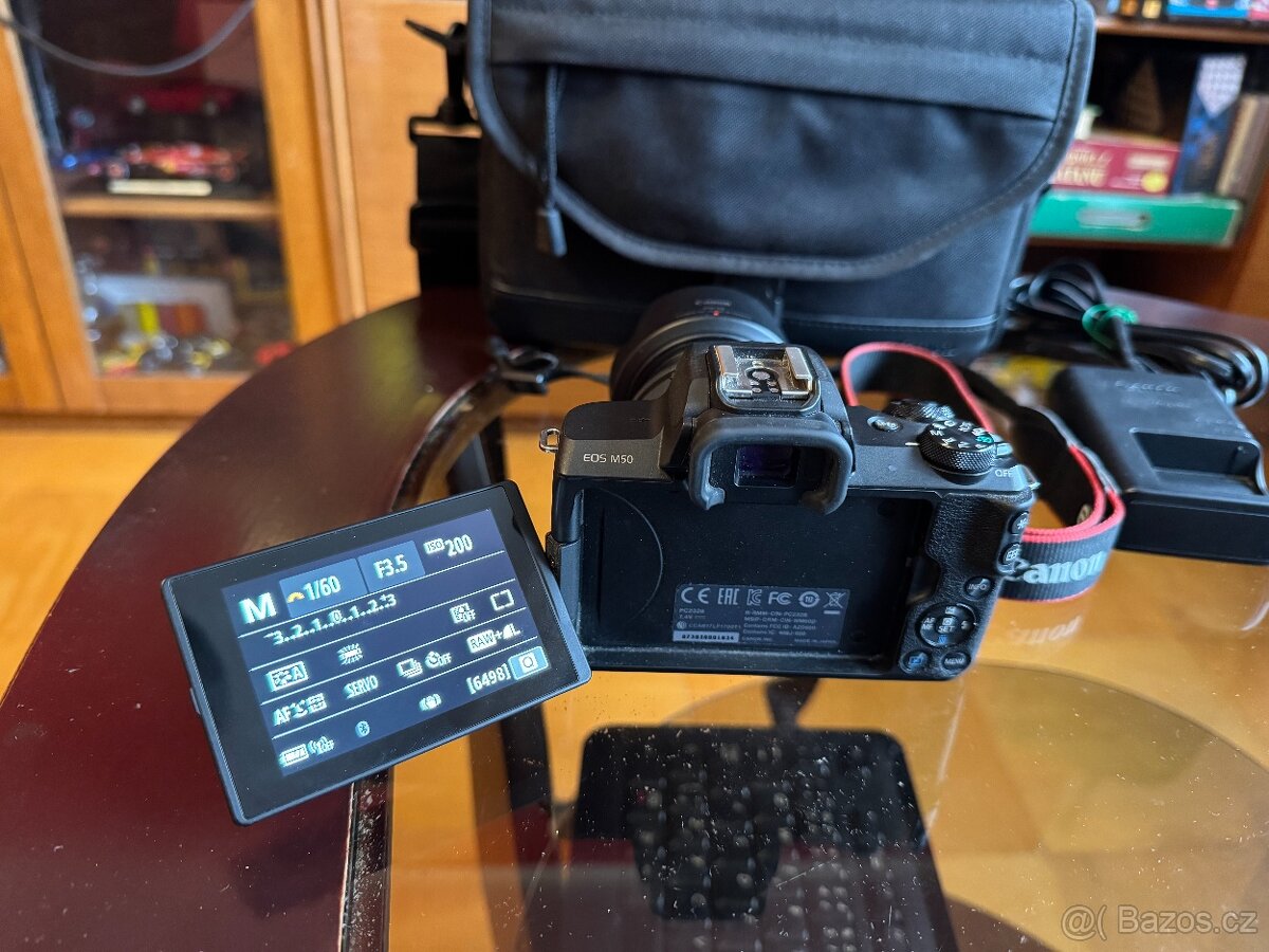 Canon M50 + přílušenství a objektivy - 5