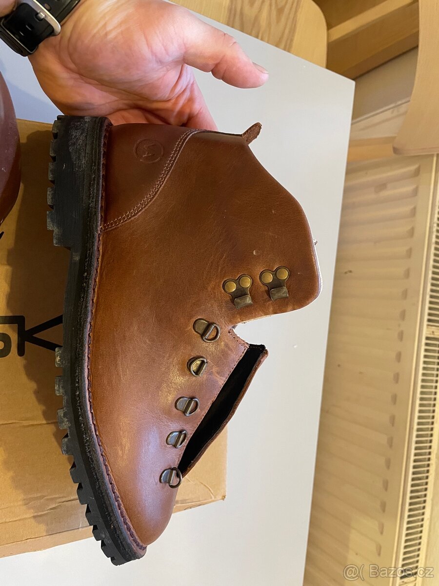 Vasky highland Brown 42 - 5