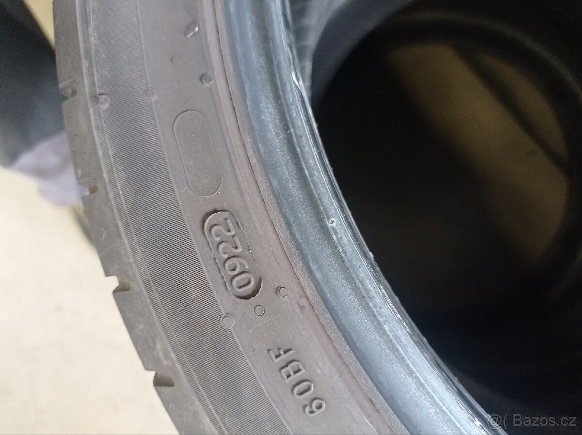 225/40r18 92 Y XL Nokian - 5