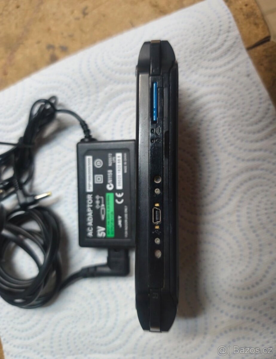 Herní konzole SONY PSP - 5