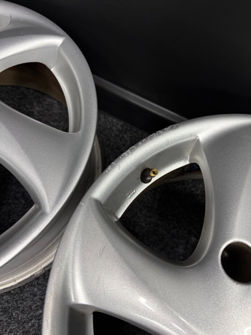 Alu Peugeot 4x108 15” - 5