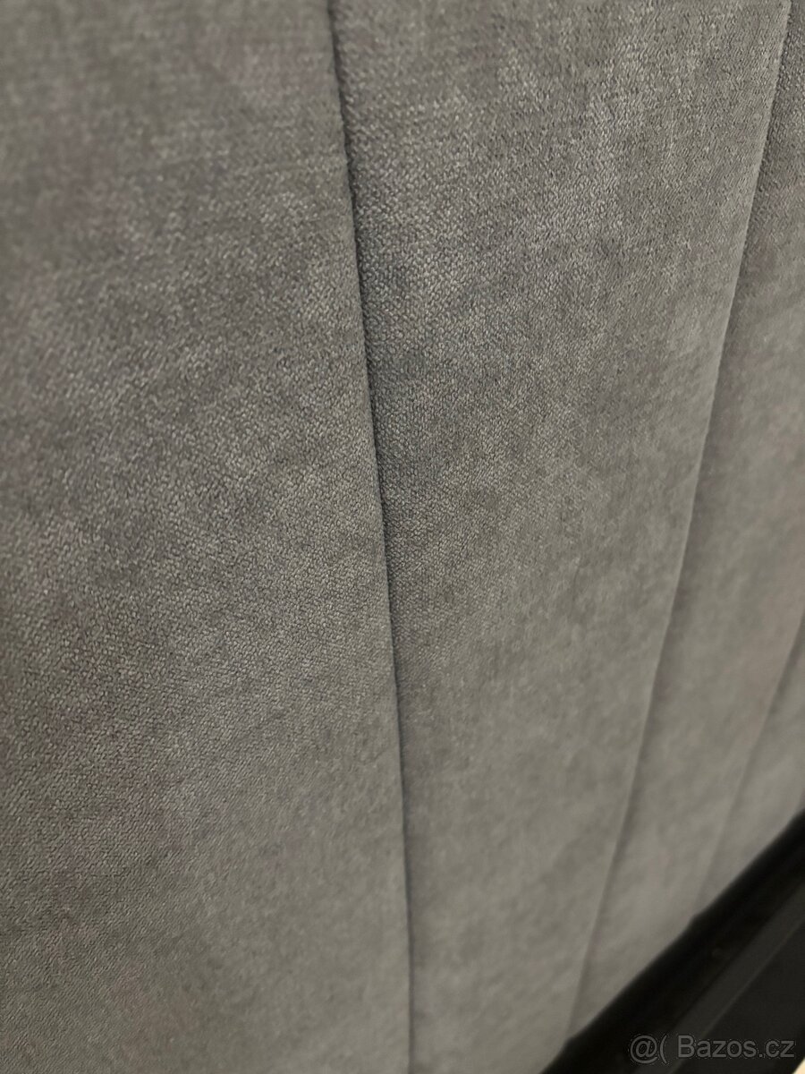 Čalouněná postel s úložným prostorem - 5