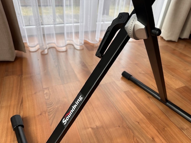 Klávesy Kurzweil KP100 + stojan - 5