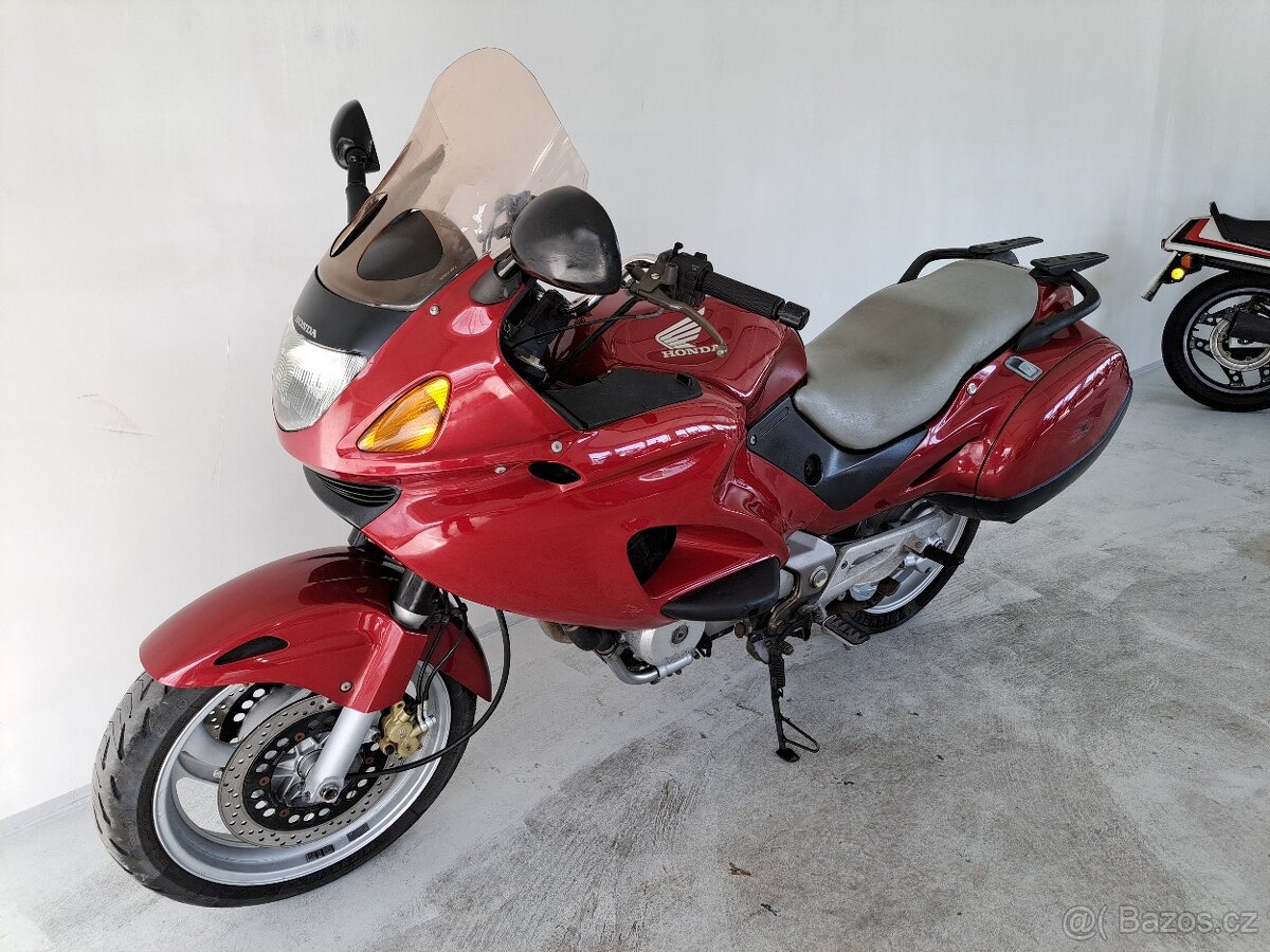 Honda NTV 650 Deauville - 5