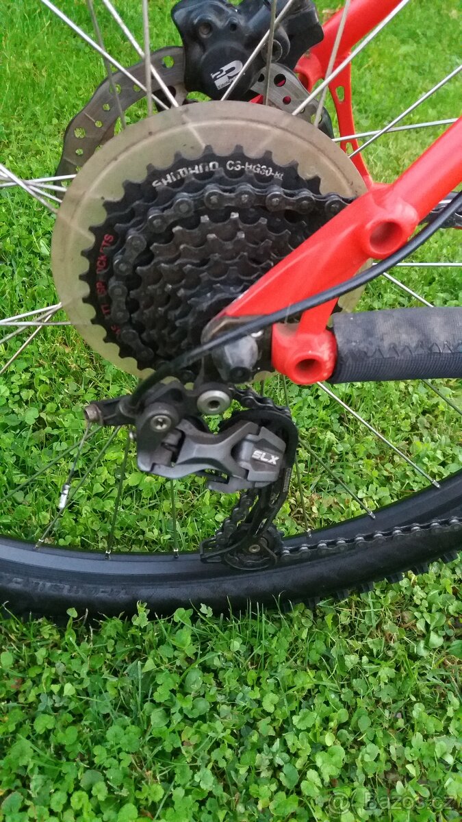 Horské kolo GT AVELANCHE 2.0 hydraulic. Disk můžu POSLAT s l - 5