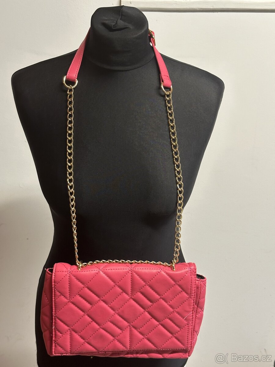 dámské nové oblečení (různé šaty, bundy, kloubouky) - 5