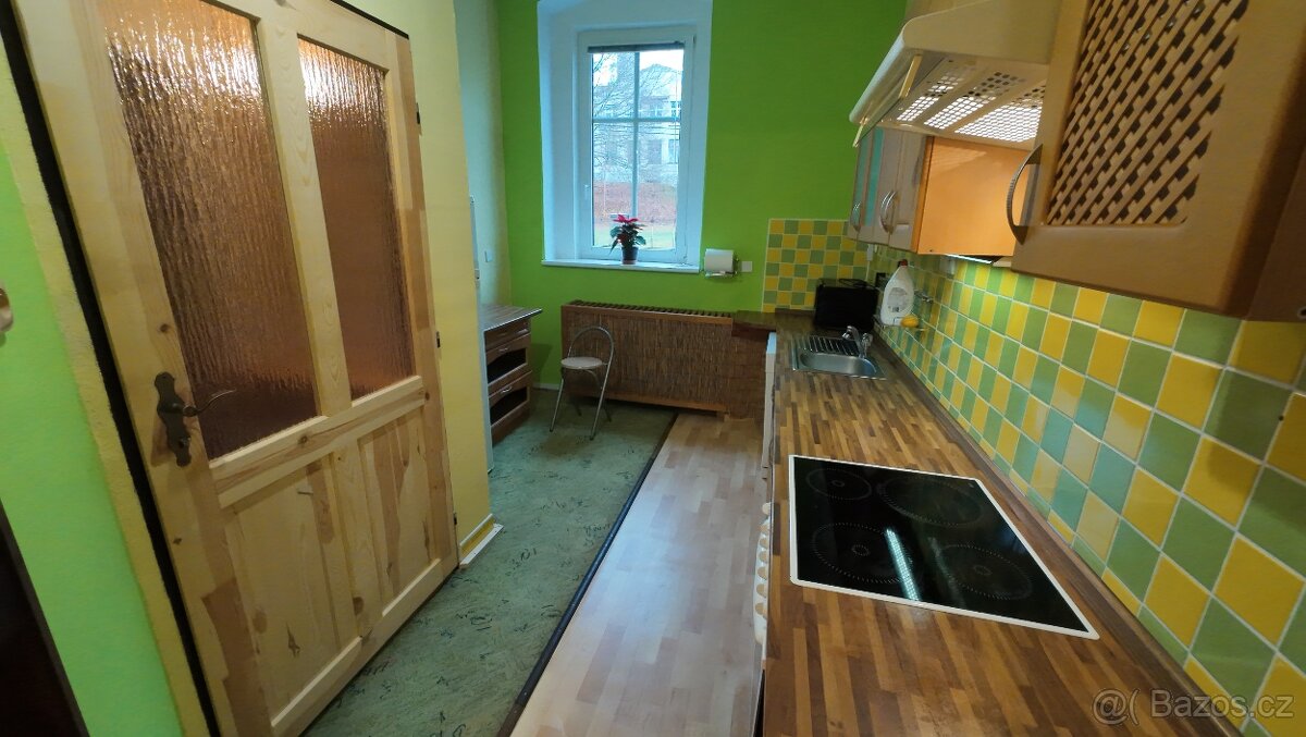 Prodám dvojbyt o rozloze117m2 rozdělěn na 1+1 a 2+1 - 5