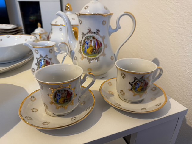 Celý porcelánový servis nádobí - 5