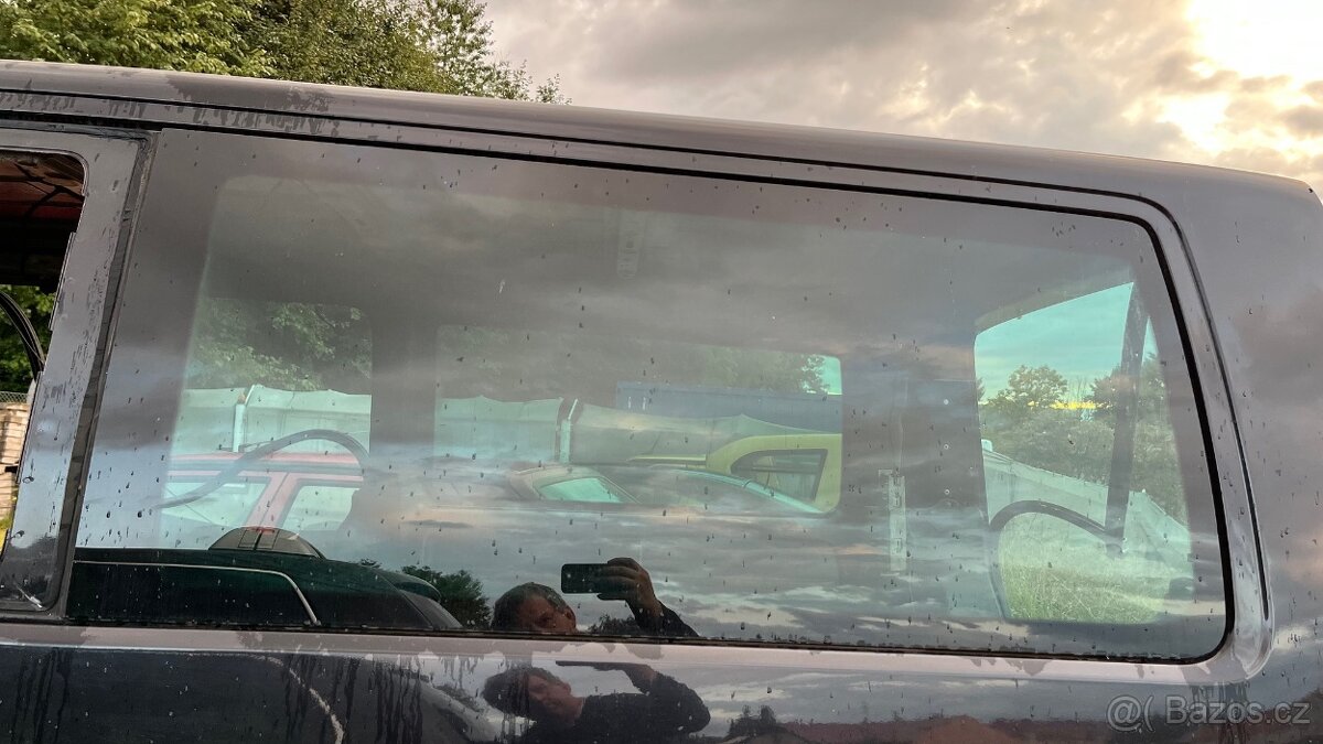 SKLA komplet - VW Multivan, Trasporter , Caravelle T5 - T6 - 5