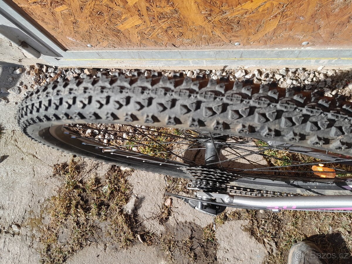 Dámské kolo Kross 29" Rám 17" - 5