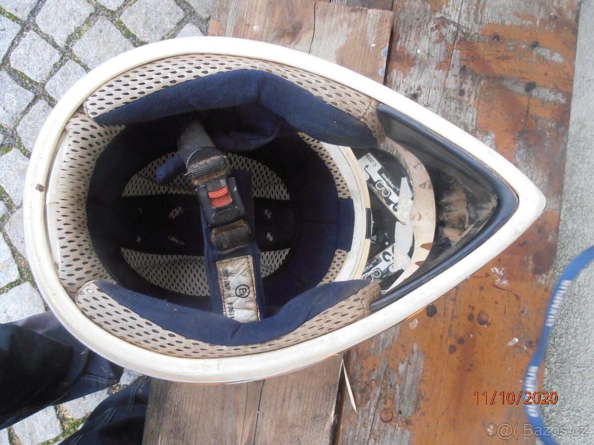 PRODÁM motokrosovou helmu - 5