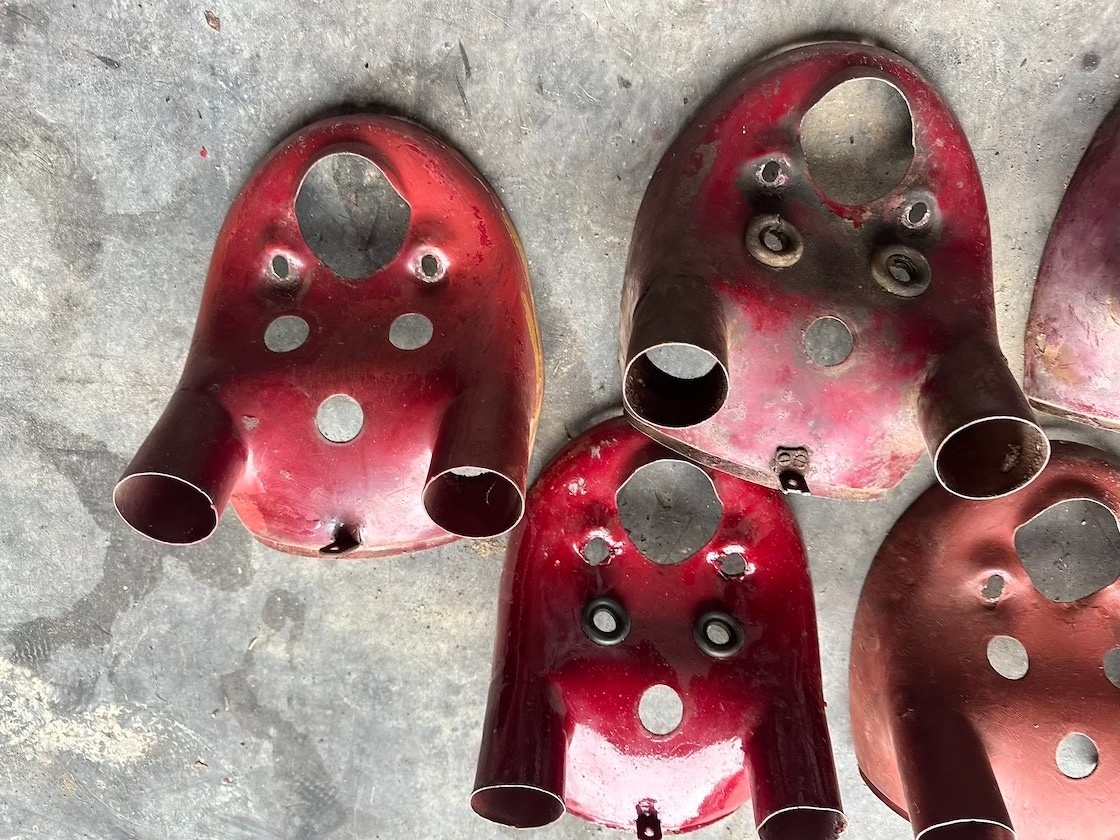 Predám spodní maska JAWA ČZ 125 175, plechová na šróbiky - 5