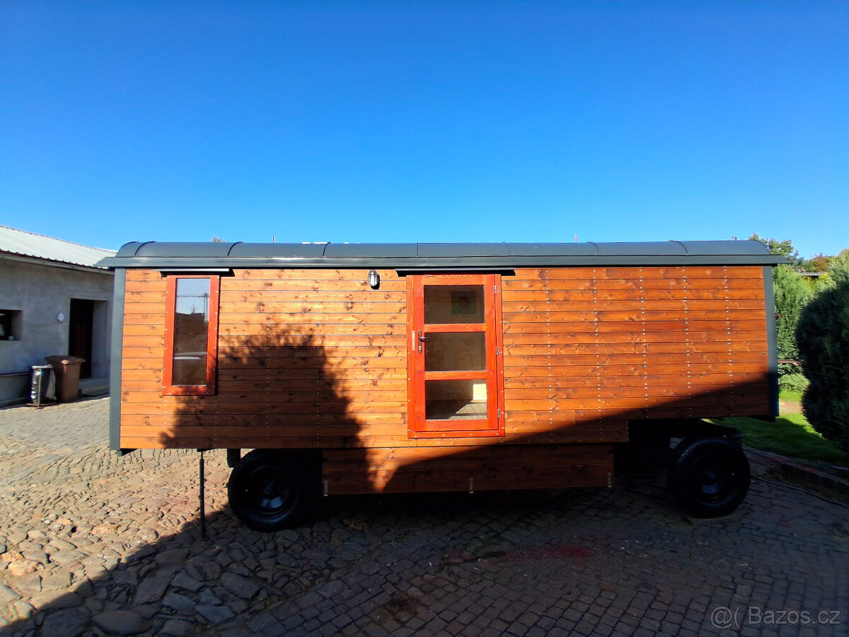 Prodám Maringotku Klasika Oblá střecha 7 metru - 5