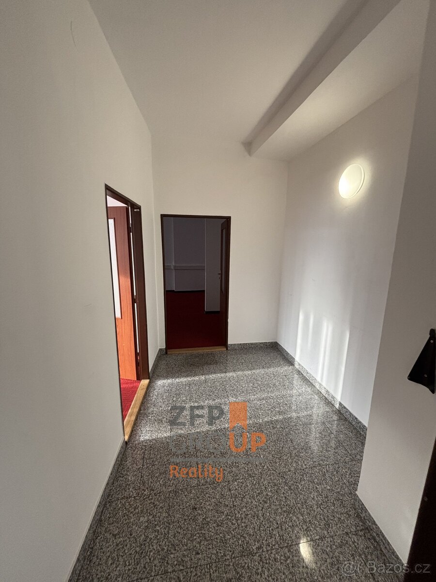 Pronájem kanceláře o rozloze 17 m², Břeclav, ev.č. 00401 - 5