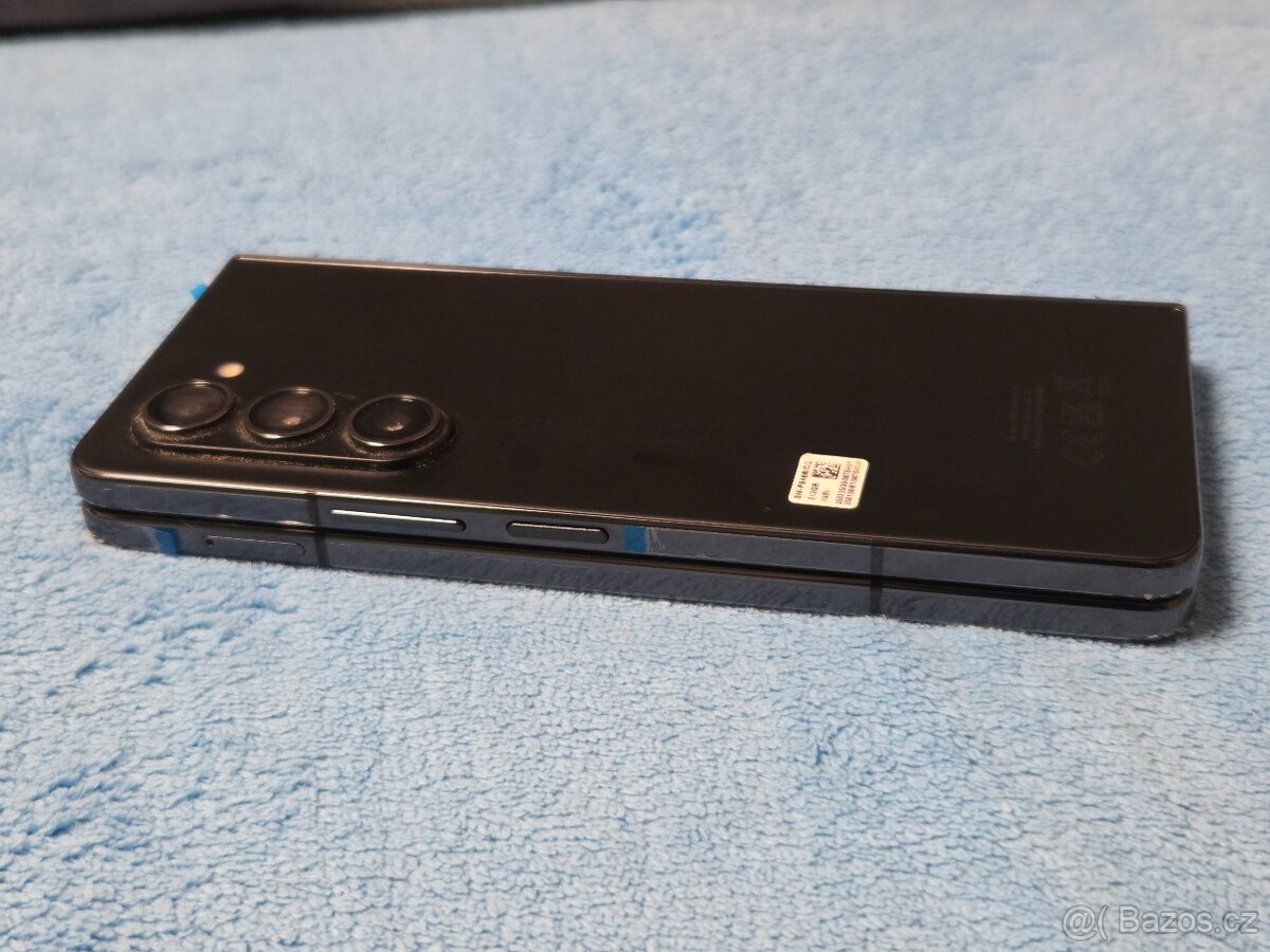 Prodam Samsung Galaxy Fold 5 - 5
