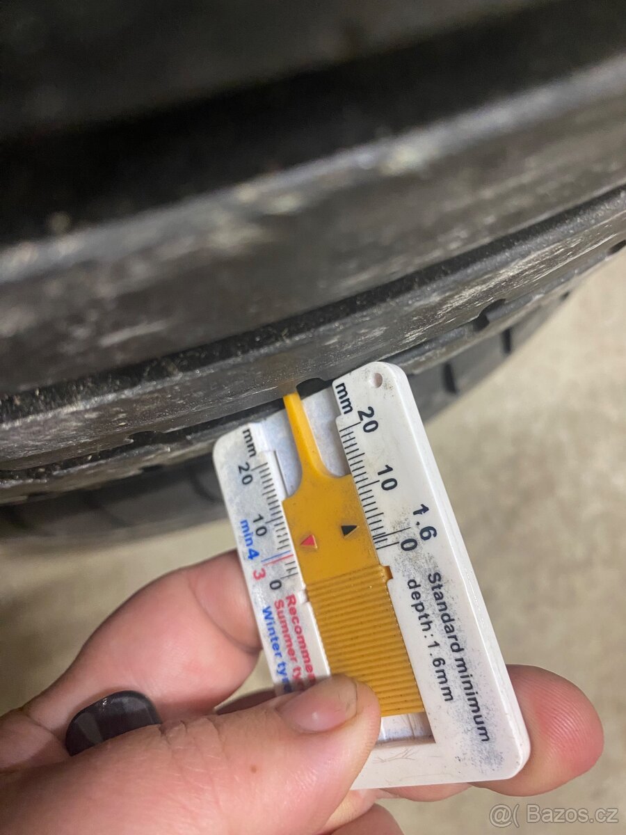 5x112 R17 8J ET43 Mercedes + 235/55 R17 letné - 5