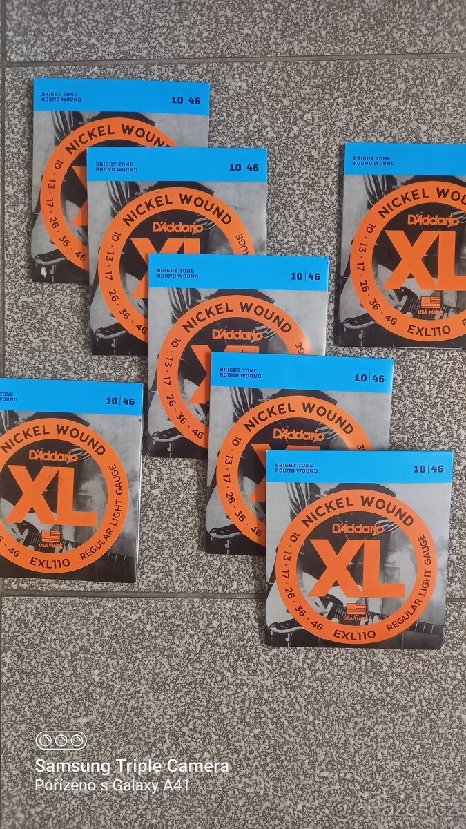 Struny na elektrickou kytaru 10/46 a 9/42 - 5