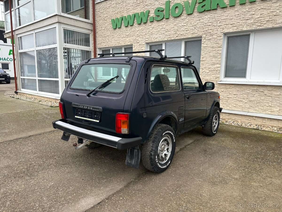 LADA URBAN 4x4 1,7 E6 2015 VIN 907 - 5