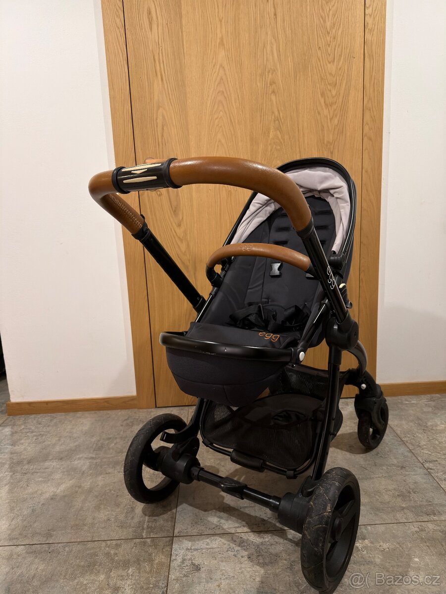Luxusní hluboký kočárek EGG - 5