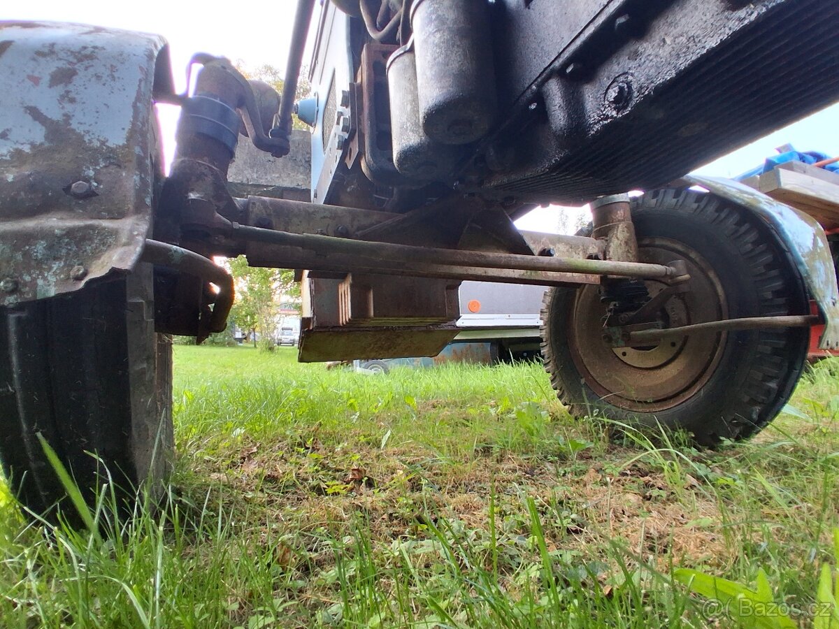 Přední náprava na Zetor 5611 - 5