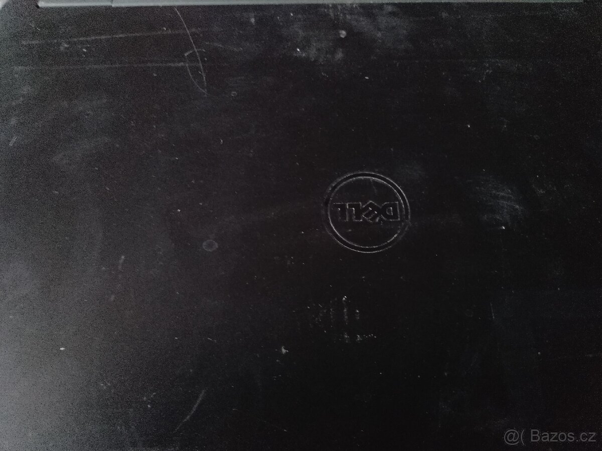 Prodám notebook Dell - 5