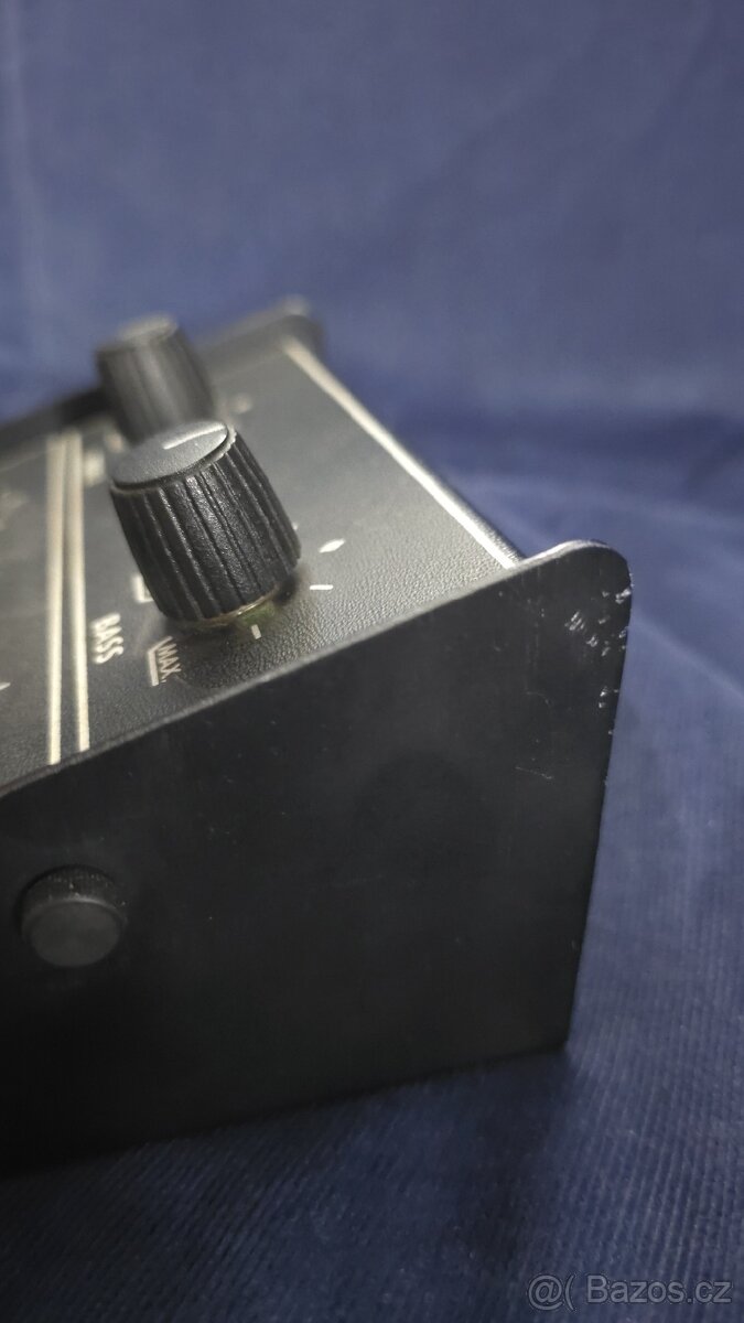 Barcus-Berry 1330 předzesilovač - 5