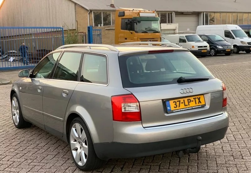 AUDI A4 1.9TDI AVANT - 5