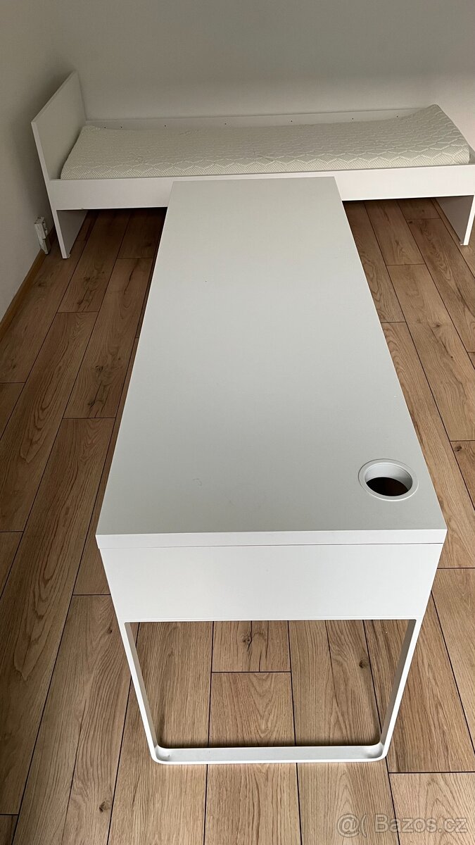 Psací stůl MICKE - 5