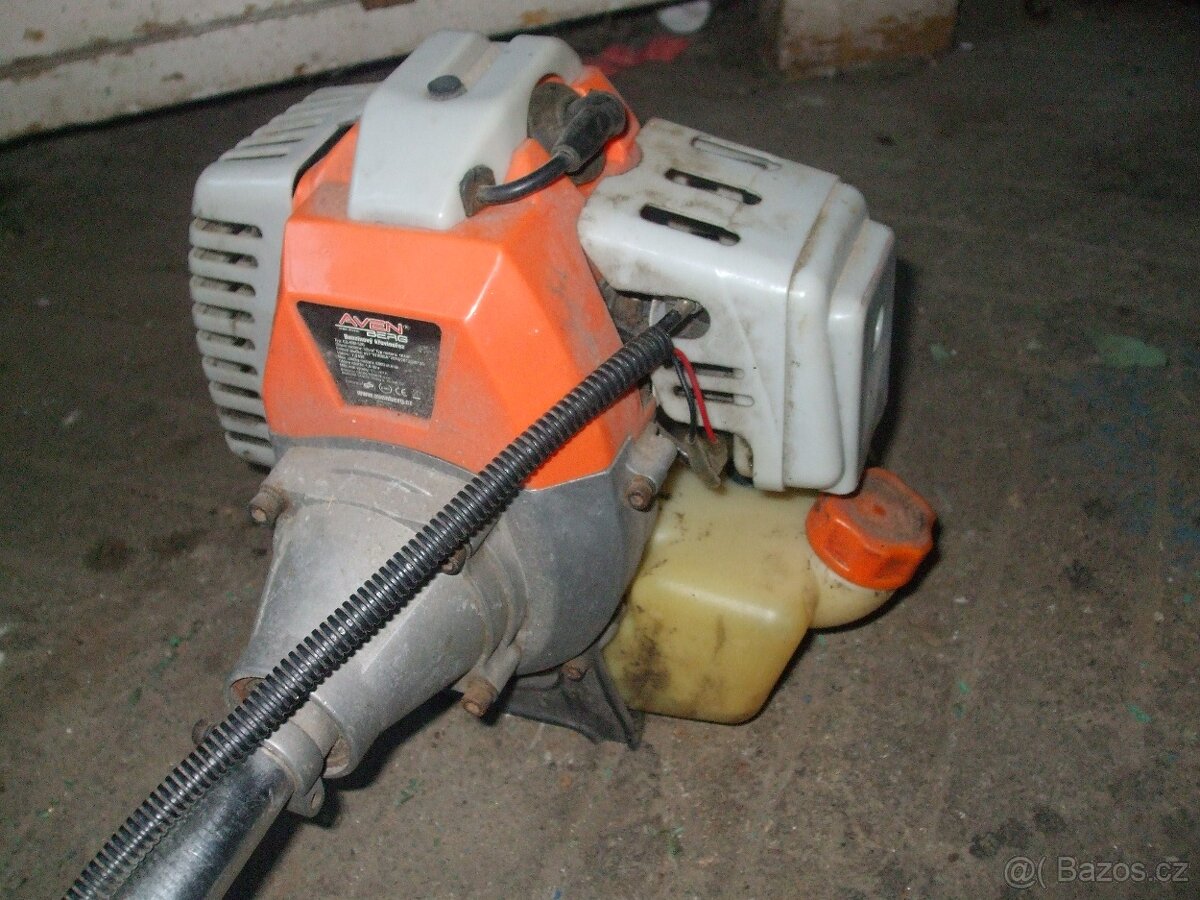 křovinák - 5