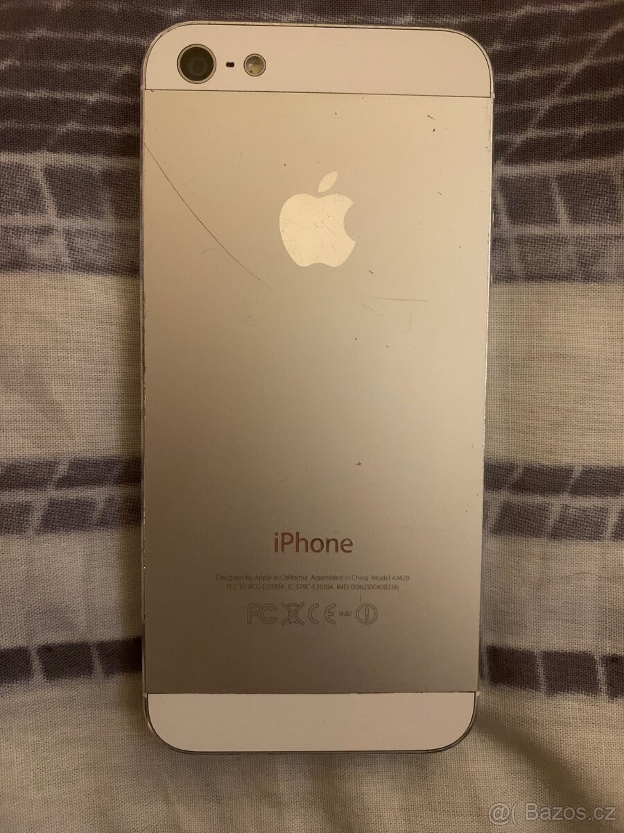 Apple iPhone 5 plně funkční - 5