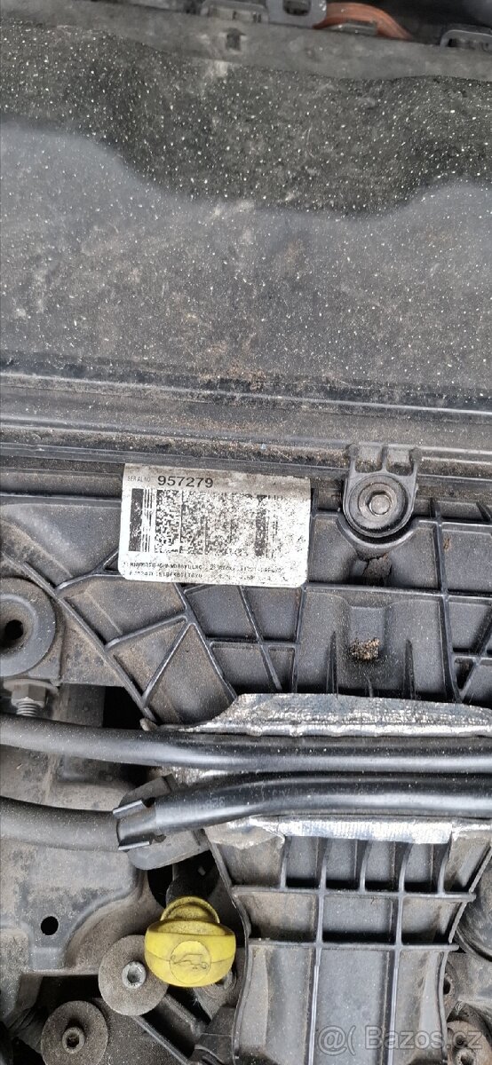 Prodám motor 2L TDCI 103KW UFBA - 5