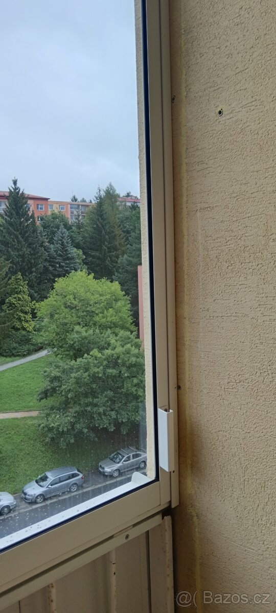 Zasklení lodžie k prodeji - 5