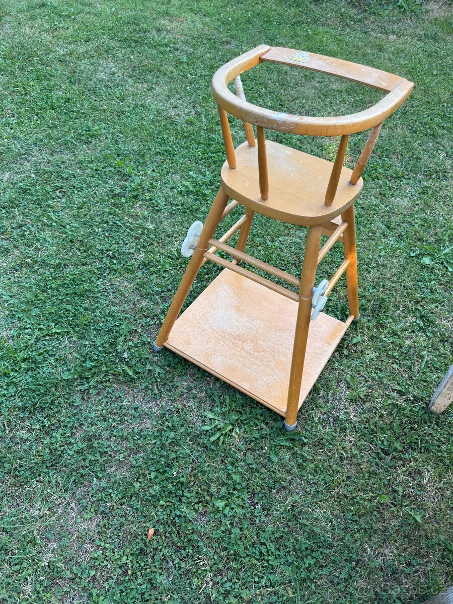 Stolička s židličkou na krmení - 5