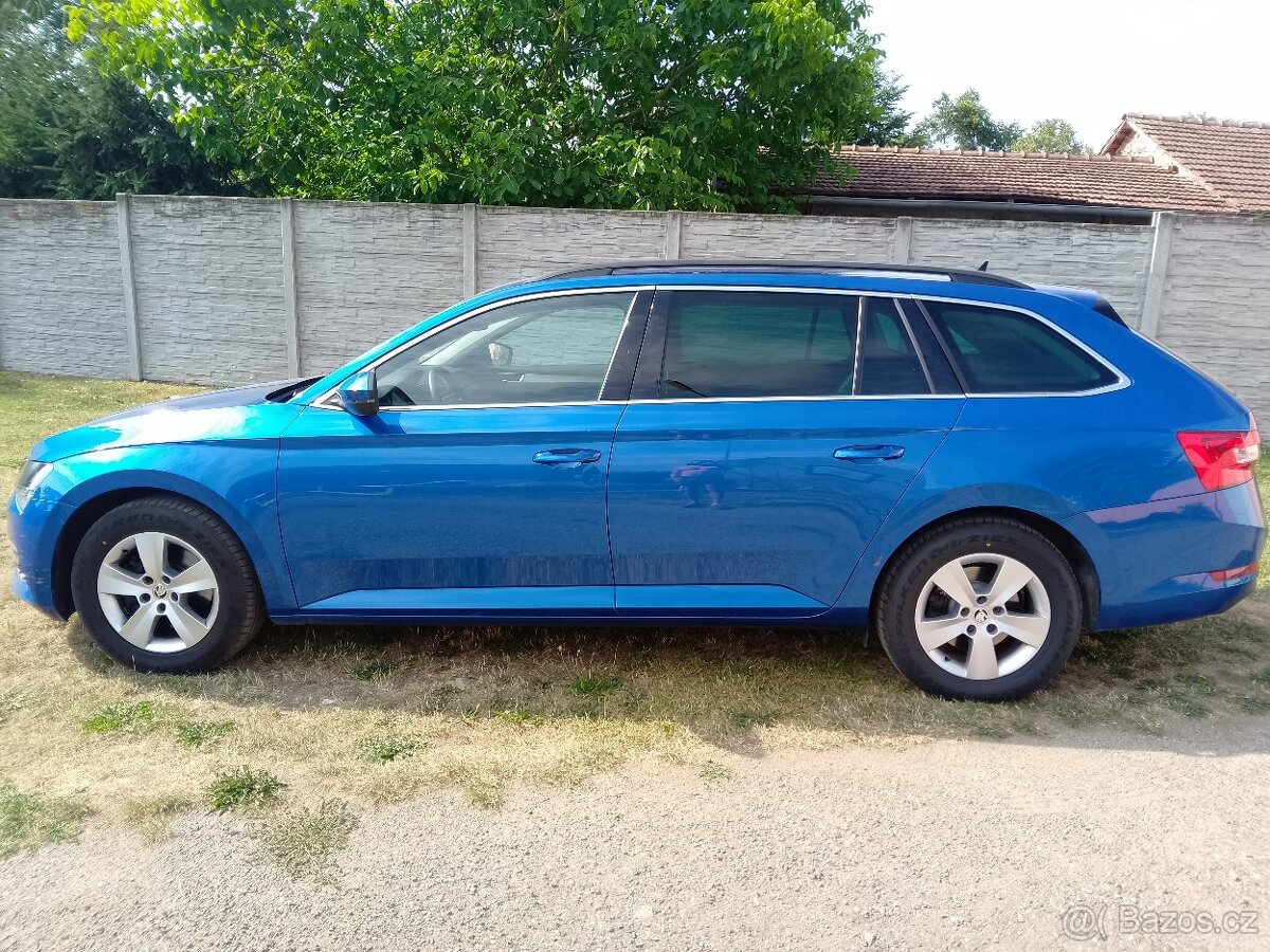 Škoda Superb 3 1.5 TSI,facelift,combi,led,navi - 5