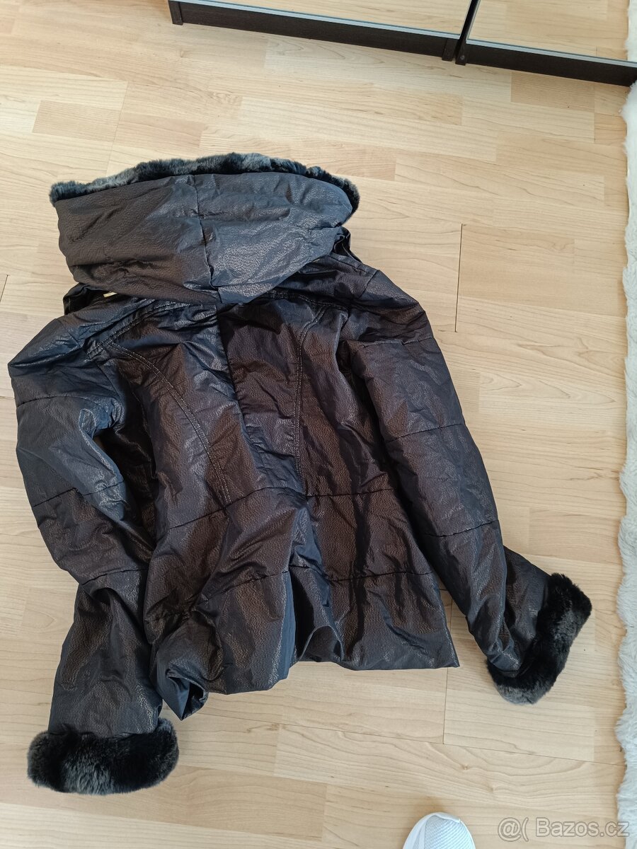 Bunda KARA M vel. - 5