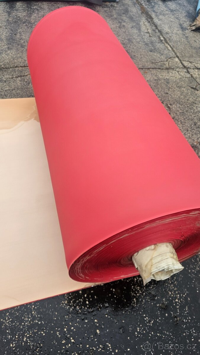 nový dopravníkový pás - červený šíře 130cm - 170cm - 5