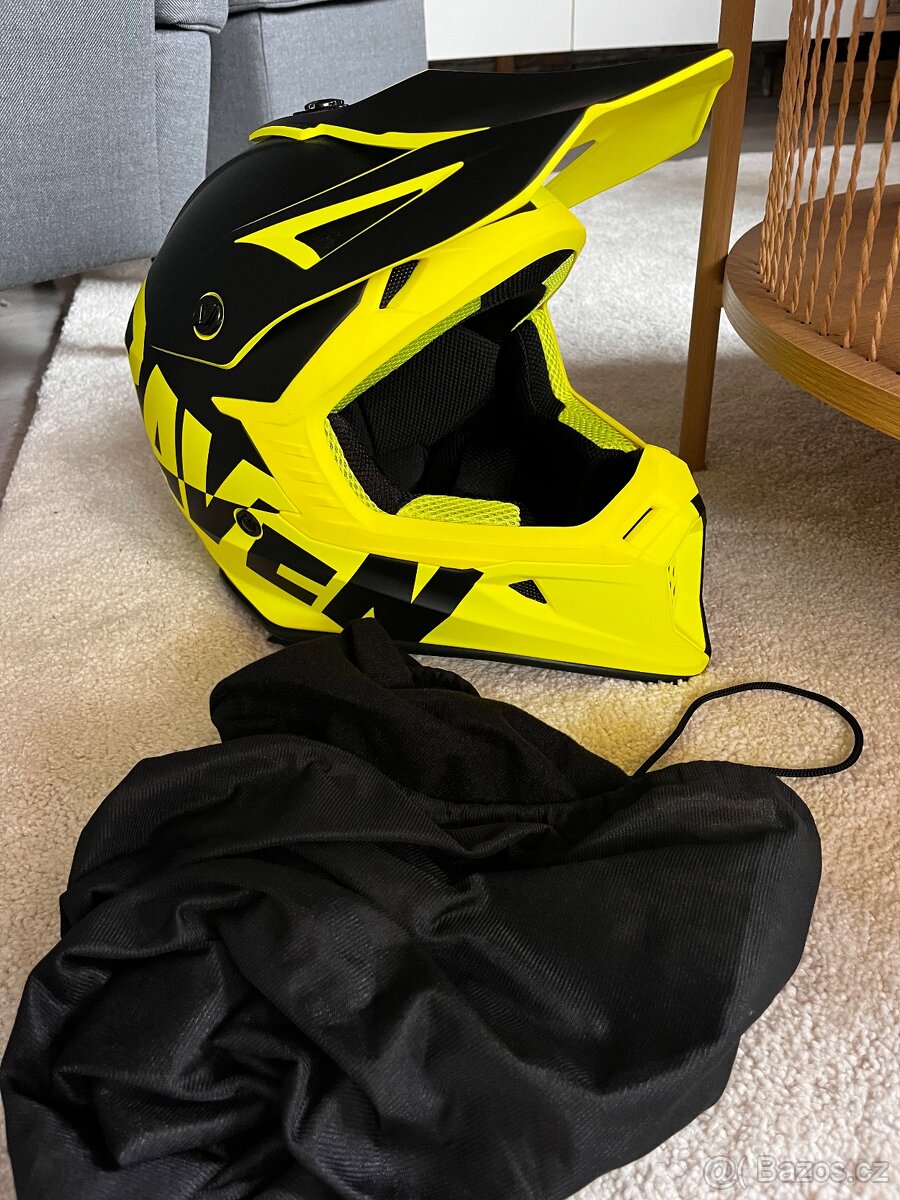 Motokrosová helma - 5