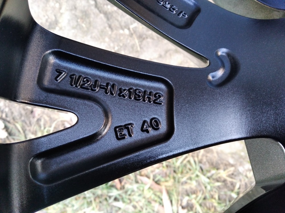 NOVÁ zimní originál alu sada Škoda Kodiaq II 18" - 5