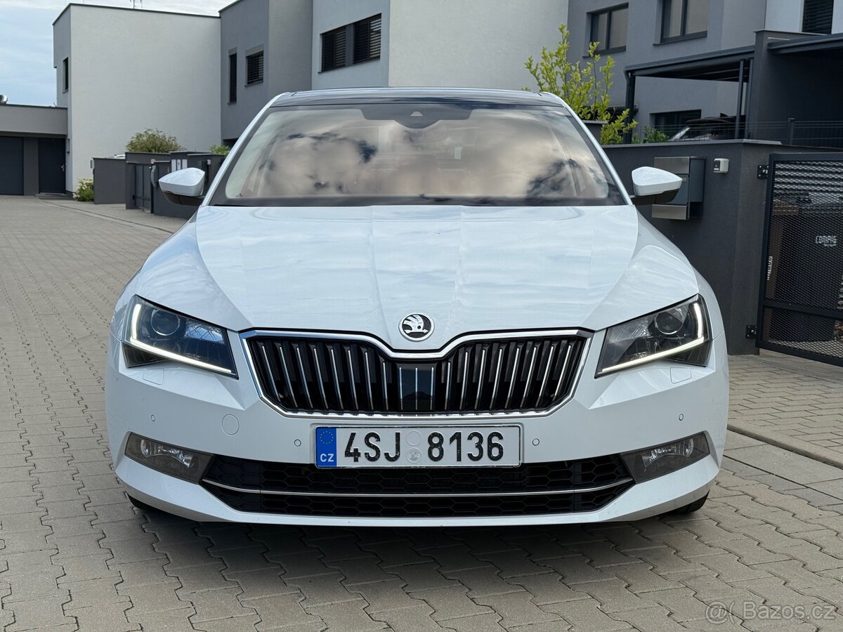 Škoda Superb L&K 2.0 TSi 206kW Nez. topení Tažné - 5